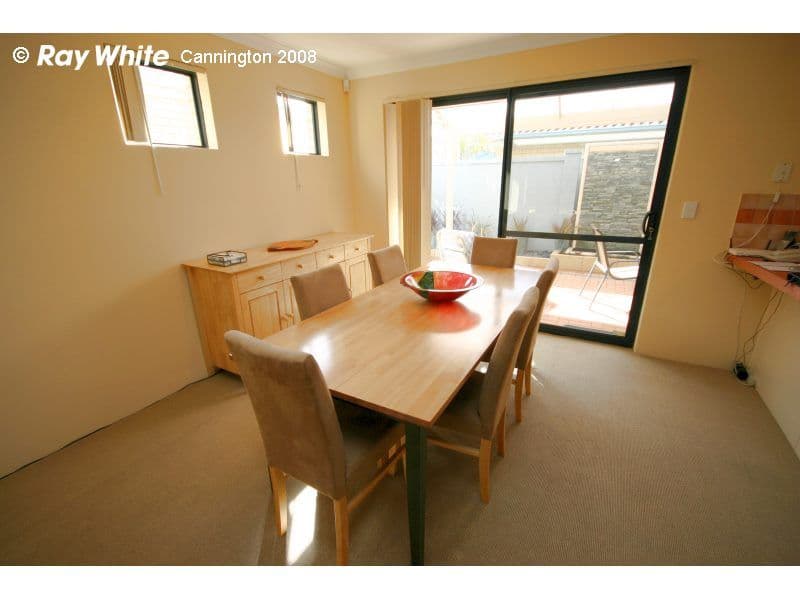 13 Civic Gardens, CANNINGTON WA 6107, Cannington - Thumbnail 4