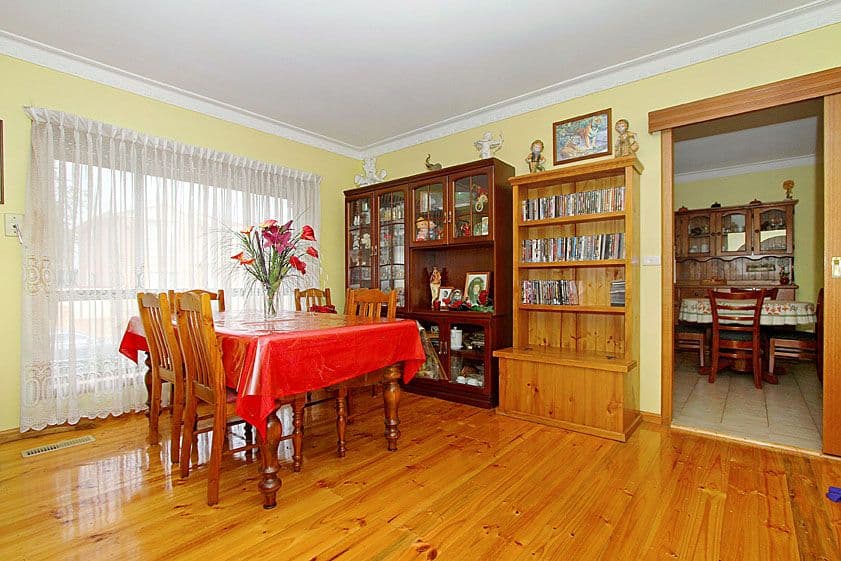 35 Stonehaven Drive, THOMASTOWN VIC 3074, Thomastown - Thumbnail 4
