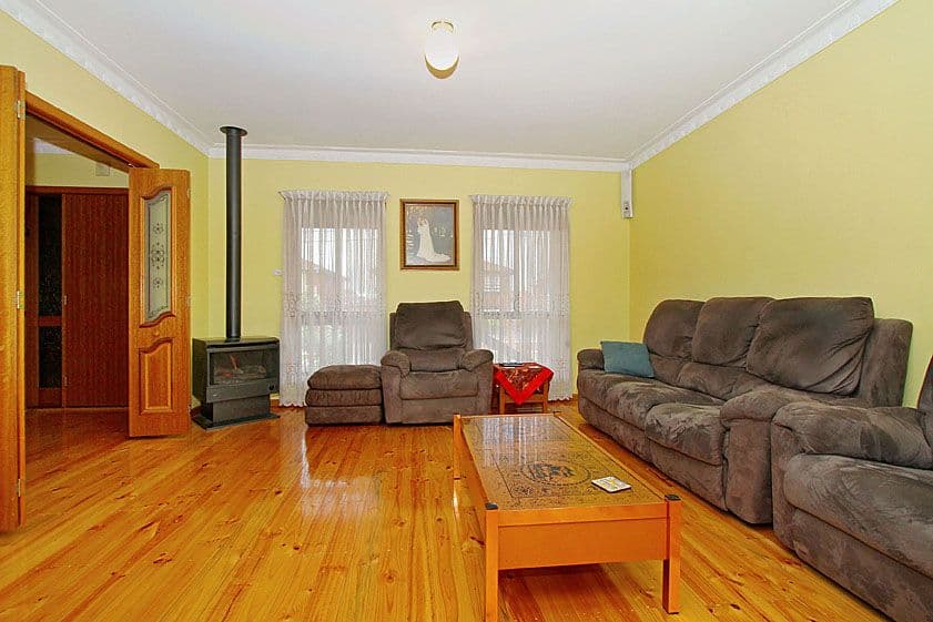 35 Stonehaven Drive, THOMASTOWN VIC 3074, Thomastown - Thumbnail 6