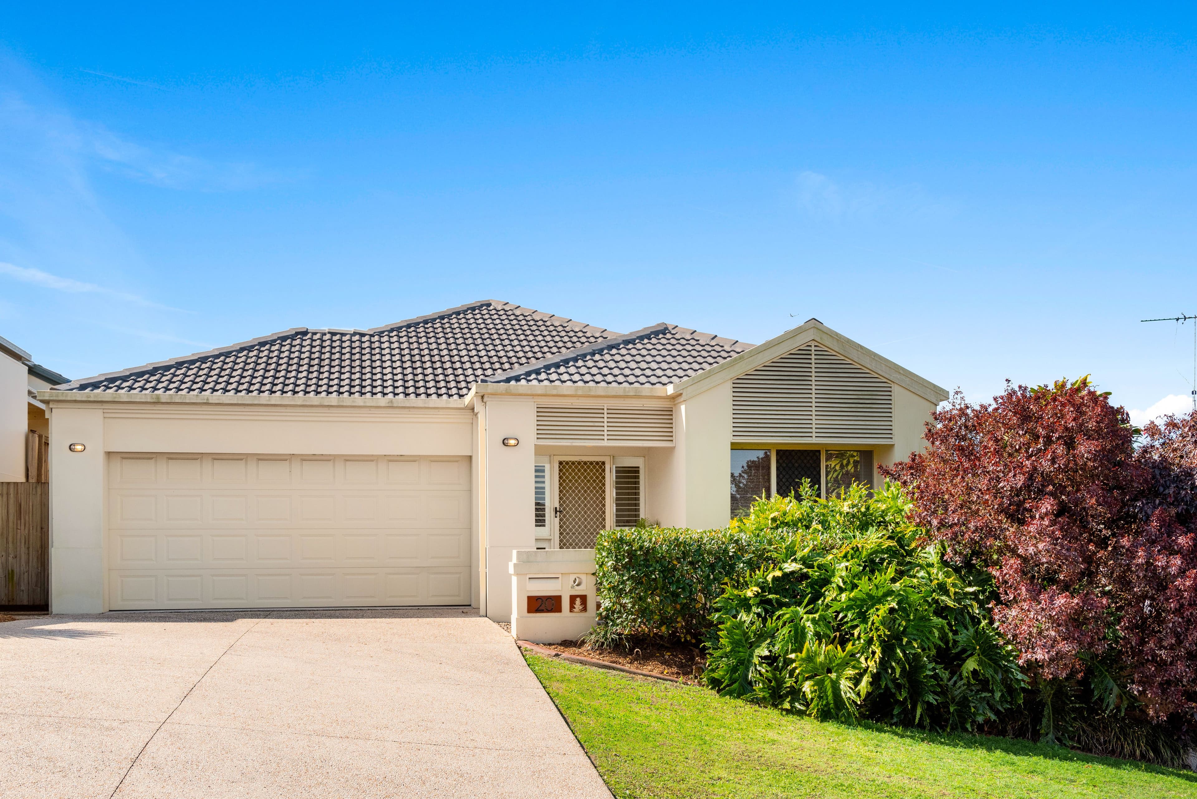 20 Oleander Place, Carindale QLD 4152, Carindale - Image 1