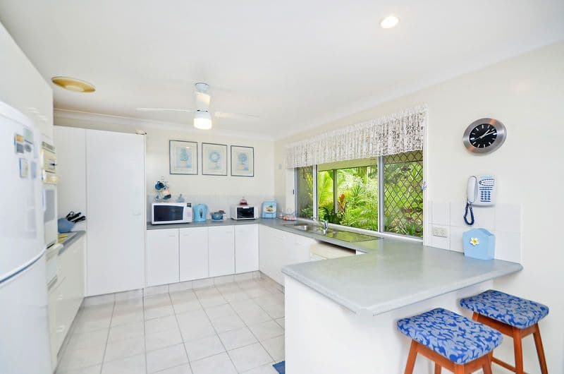 18 Brigantine Court, CURRUMBIN WATERS QLD 4223, Currumbin Waters - Thumbnail 2