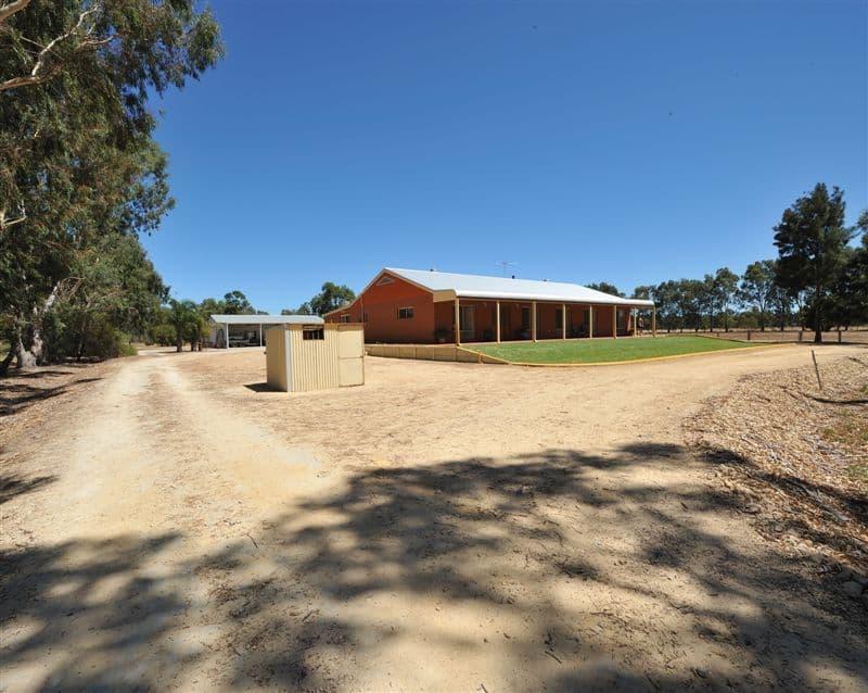 385 Young Road, BALDIVIS WA 6171, Baldivis - Image 1