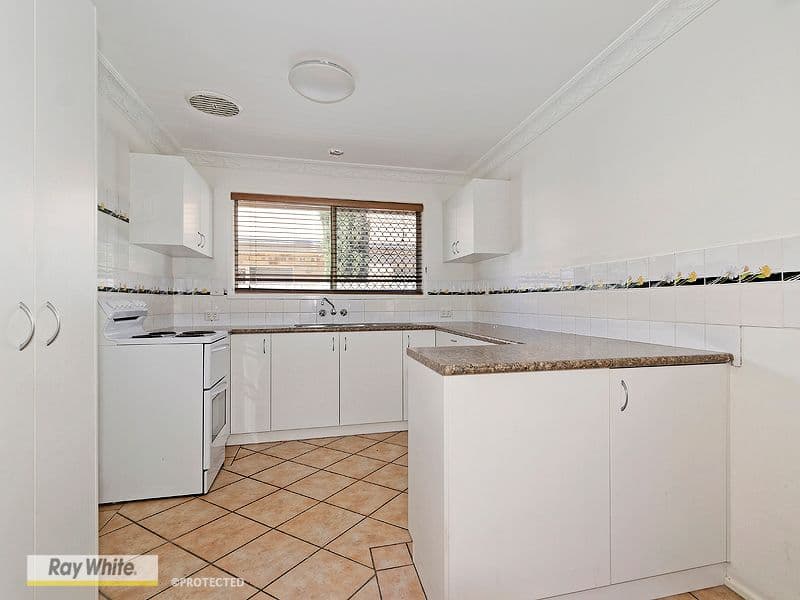 16 Anderson Street, Scarborough QLD 4020, Scarborough - Thumbnail 3