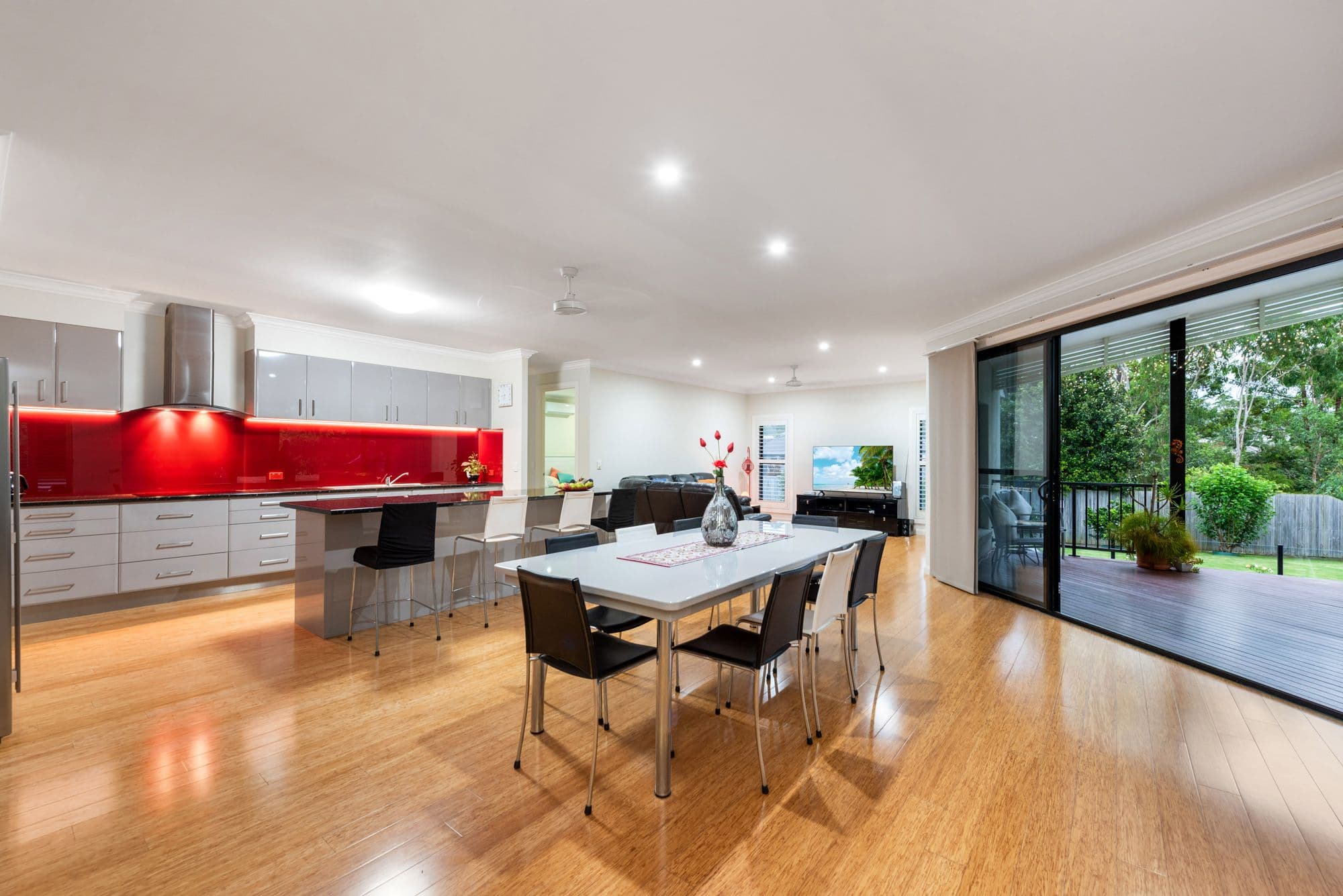 26 Osprey Place, Upper Kedron QLD 4055, Upper Kedron - Thumbnail 2