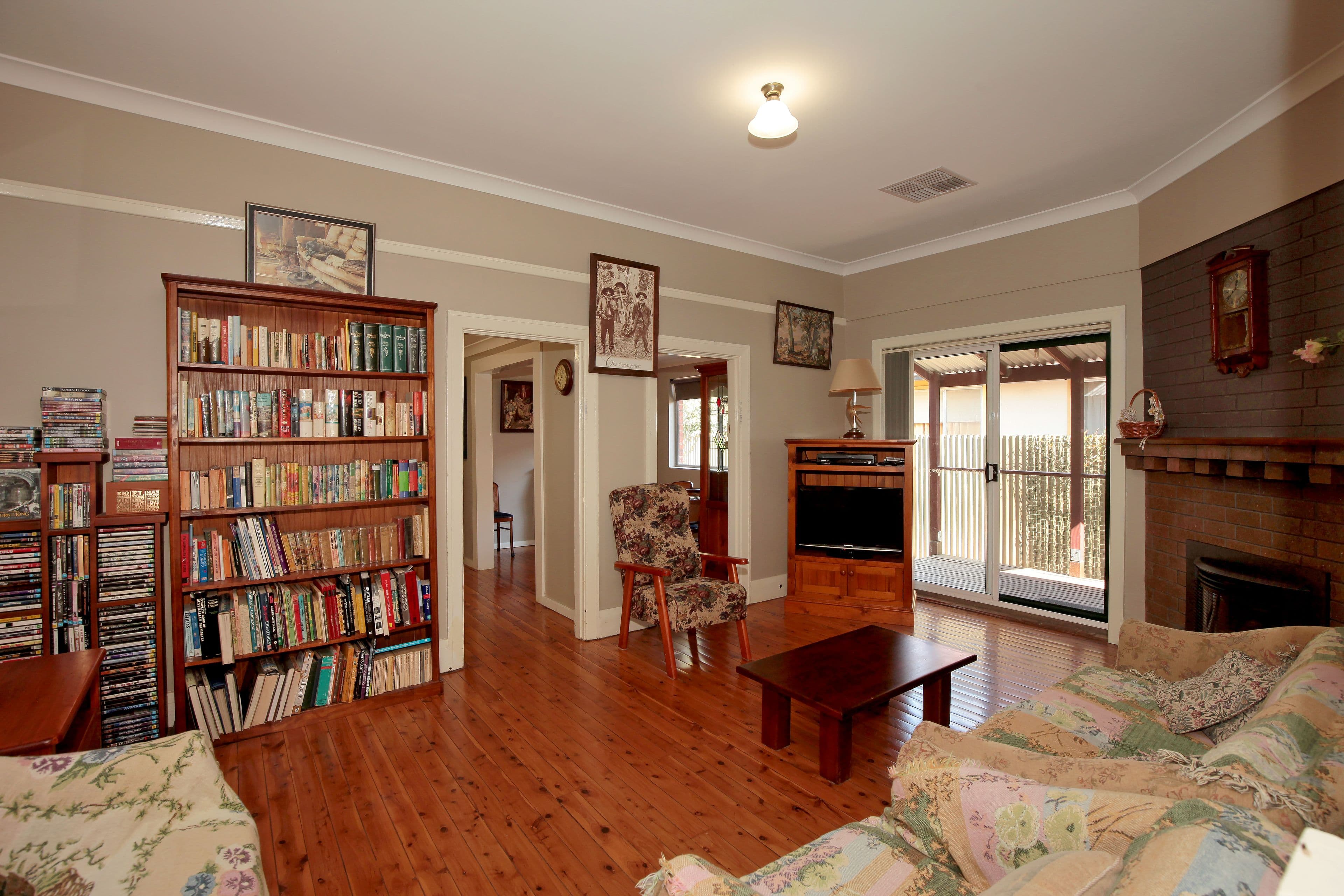 186 Gurwood Street, Wagga Wagga - Thumbnail 3