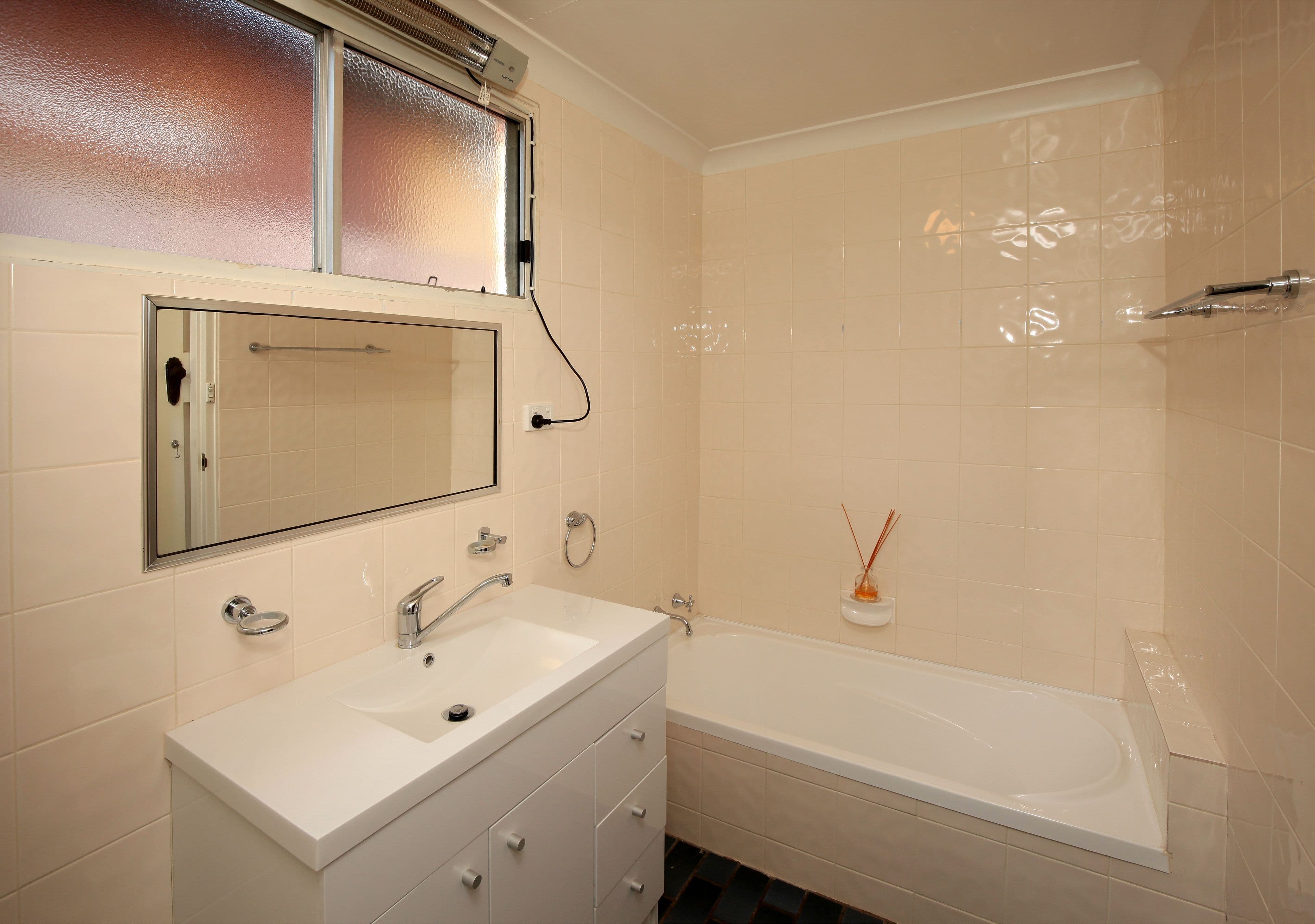 186 Gurwood Street, Wagga Wagga - Thumbnail 8