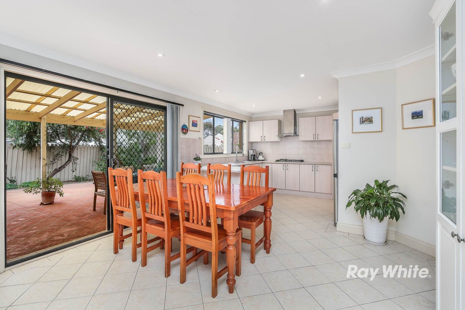 19 Greenhill Drive, Glenwood - Thumbnail 4