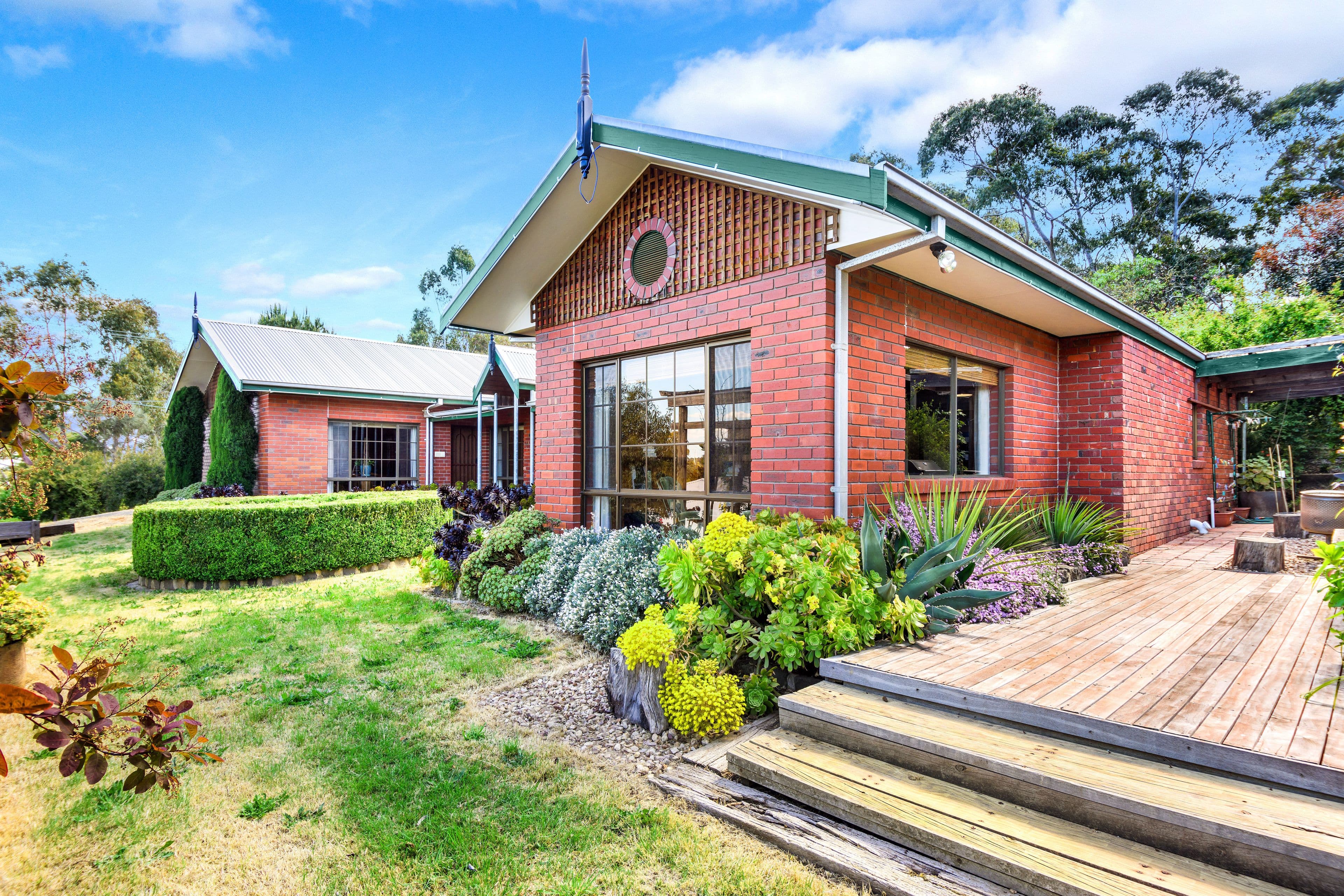 907 Cathcart Street, Buninyong VIC 3357, Buninyong - Thumbnail 2