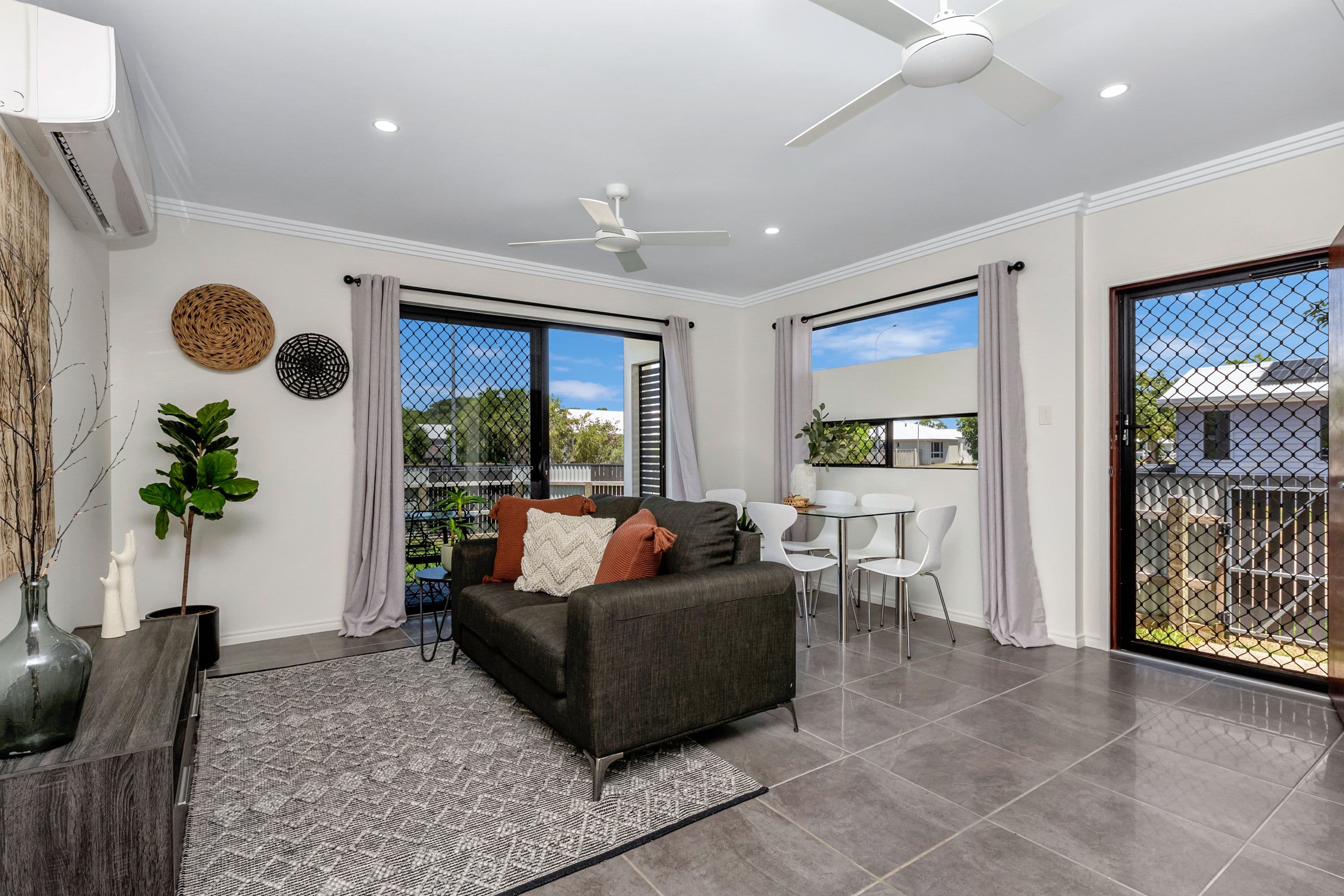 97 Riveredge Boulevard, Oonoonba QLD 4811, Oonoonba - Thumbnail 4