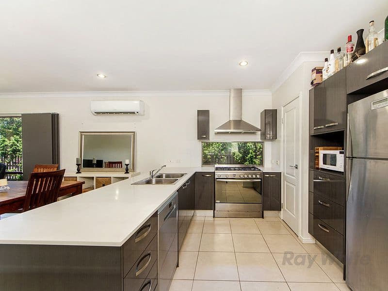 1 Terania Avenue, Ormeau Hills QLD 4208, Ormeau Hills - Thumbnail 4