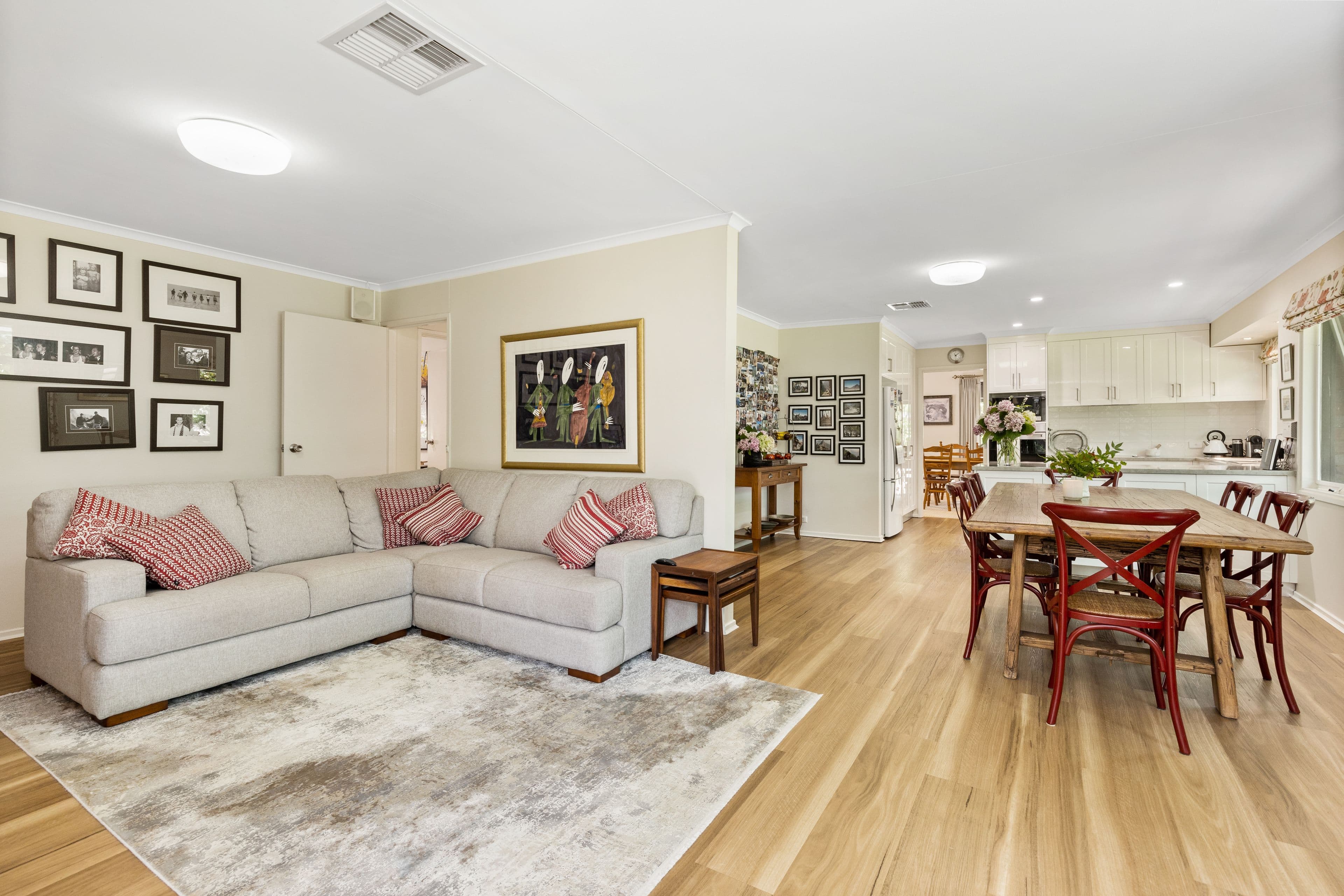 9 Poplar Road, Lake Albert NSW 2650, Lake Albert - Thumbnail 4