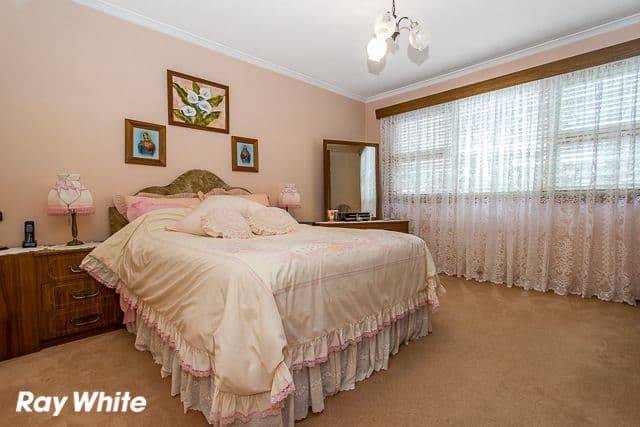 23 Mittiamo Street, CANLEY HEIGHTS NSW 2166, Canley Heights - Thumbnail 6