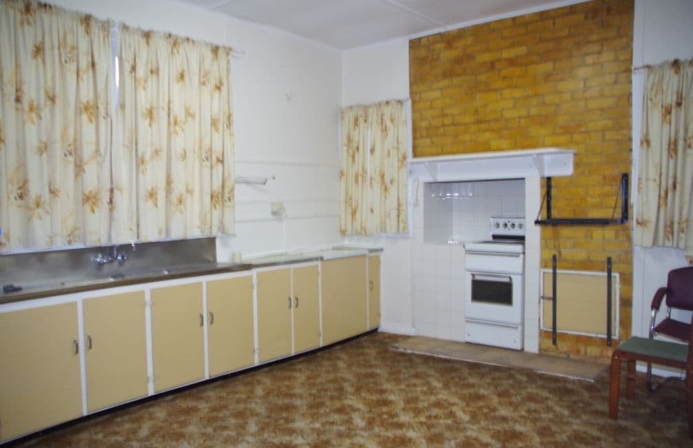144 Fifteenth Street, Renmark SA 5341, Renmark - Thumbnail 2