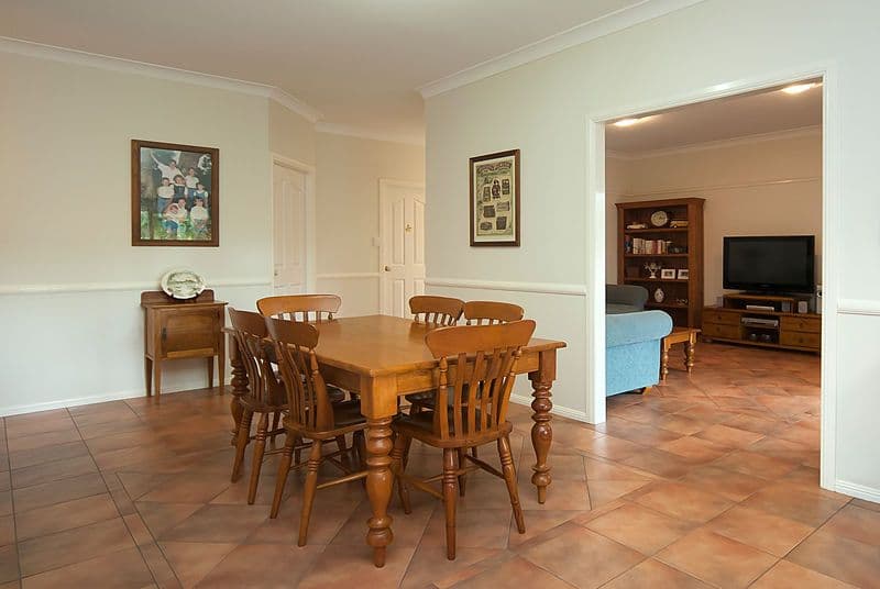 8 Gilgai Close, PARKINSON QLD 4115, Parkinson - Thumbnail 3