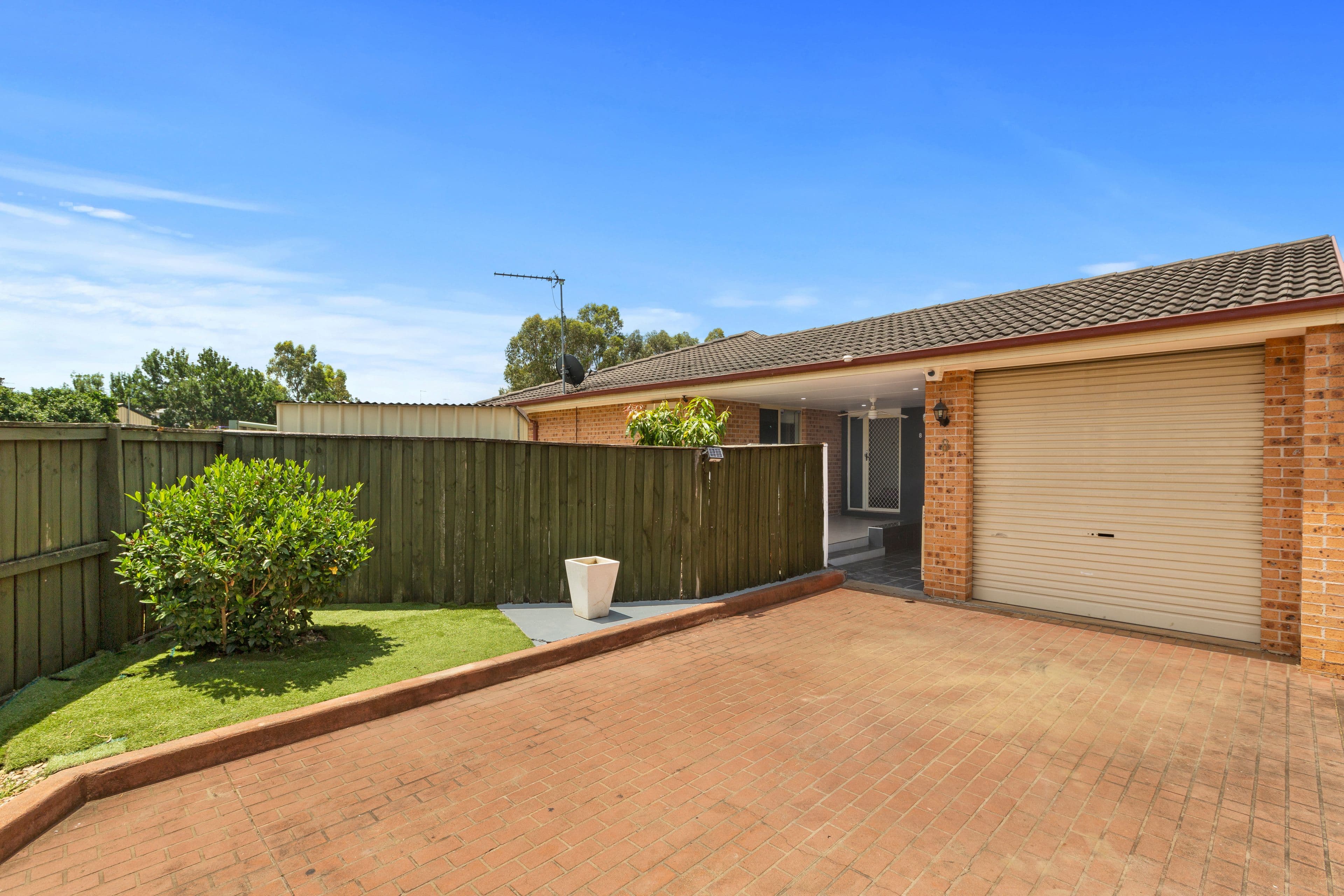 125 Walker Street, Quakers Hill NSW 2763, Quakers Hill - Image 1