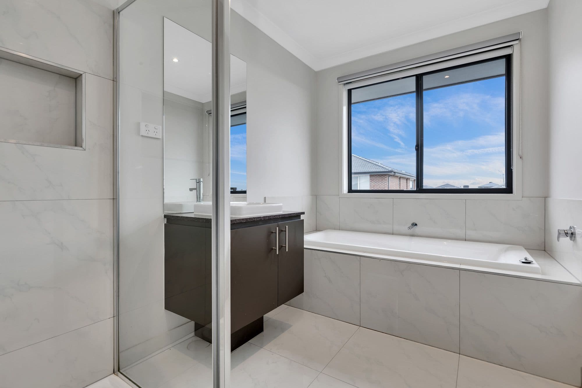 6 Aberfeldy Road, Werribee VIC 3030, Werribee - Thumbnail 7