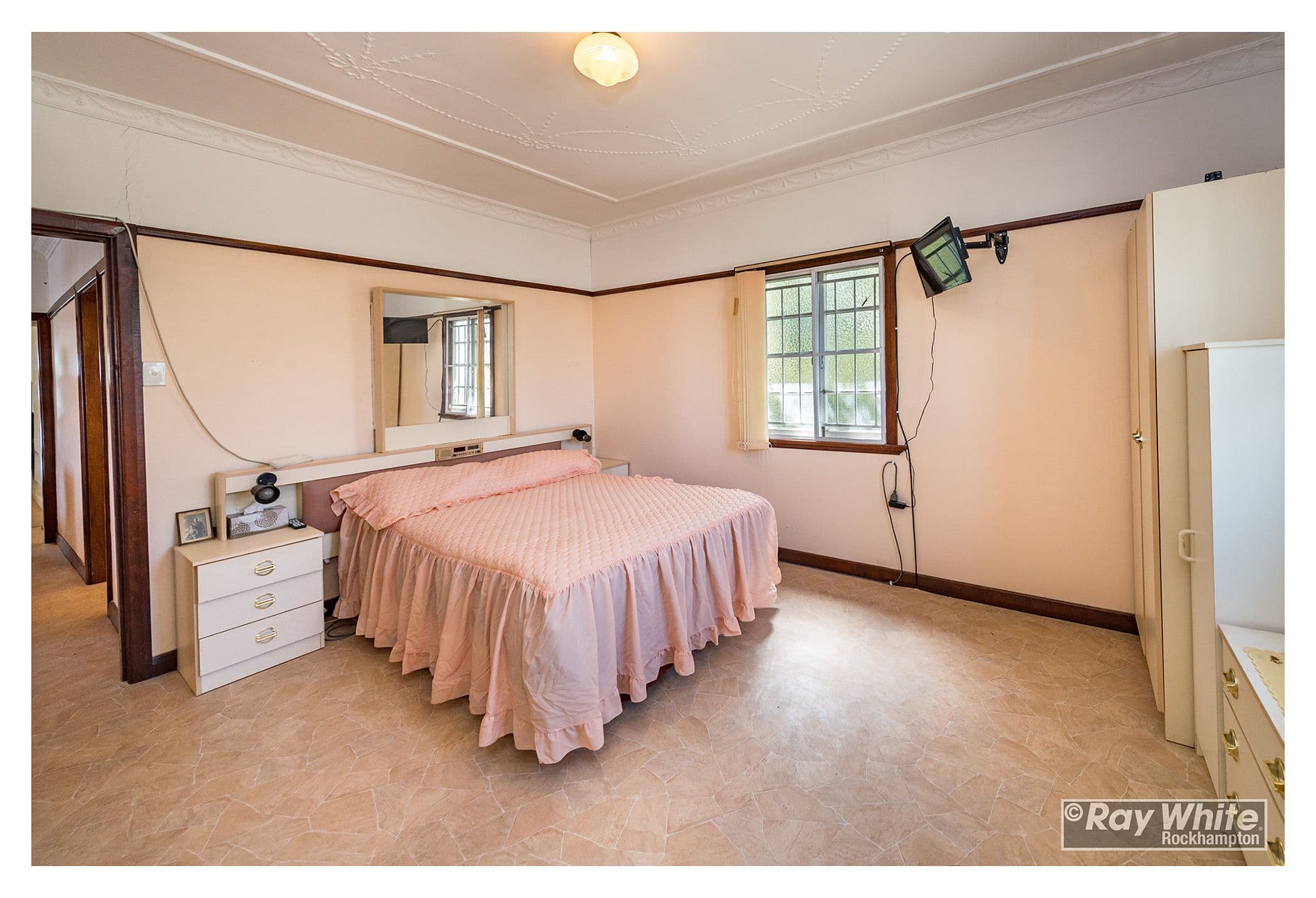 10 Cairns Street, The Range QLD 4700, The Range - Thumbnail 6