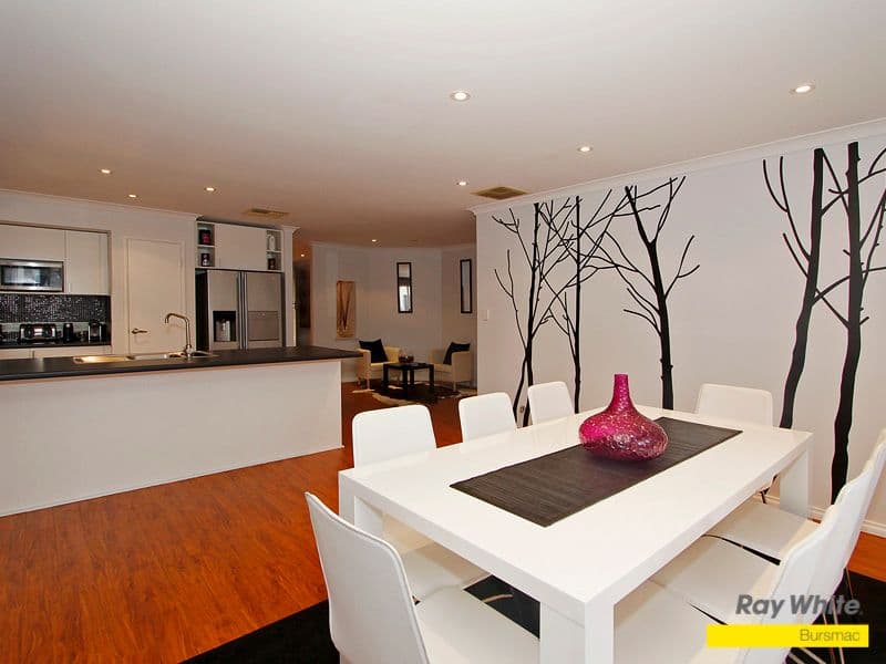 4 Wilton Close, BALLAJURA WA 6066, Ballajura - Thumbnail 3