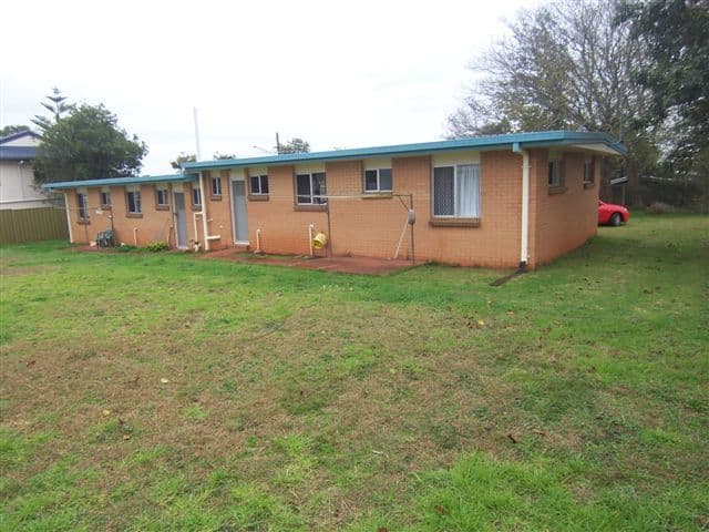 1 & 2, 36  Canberra Street, HARRISTOWN QLD 4350, Harristown - Thumbnail 8