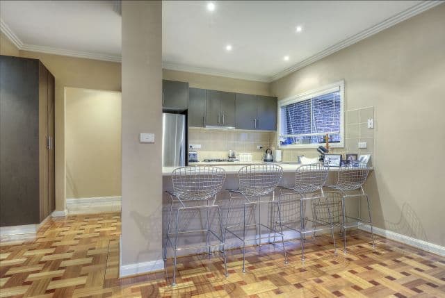 152 St Vigeons Road, Reservoir VIC 3073, Reservoir - Thumbnail 5
