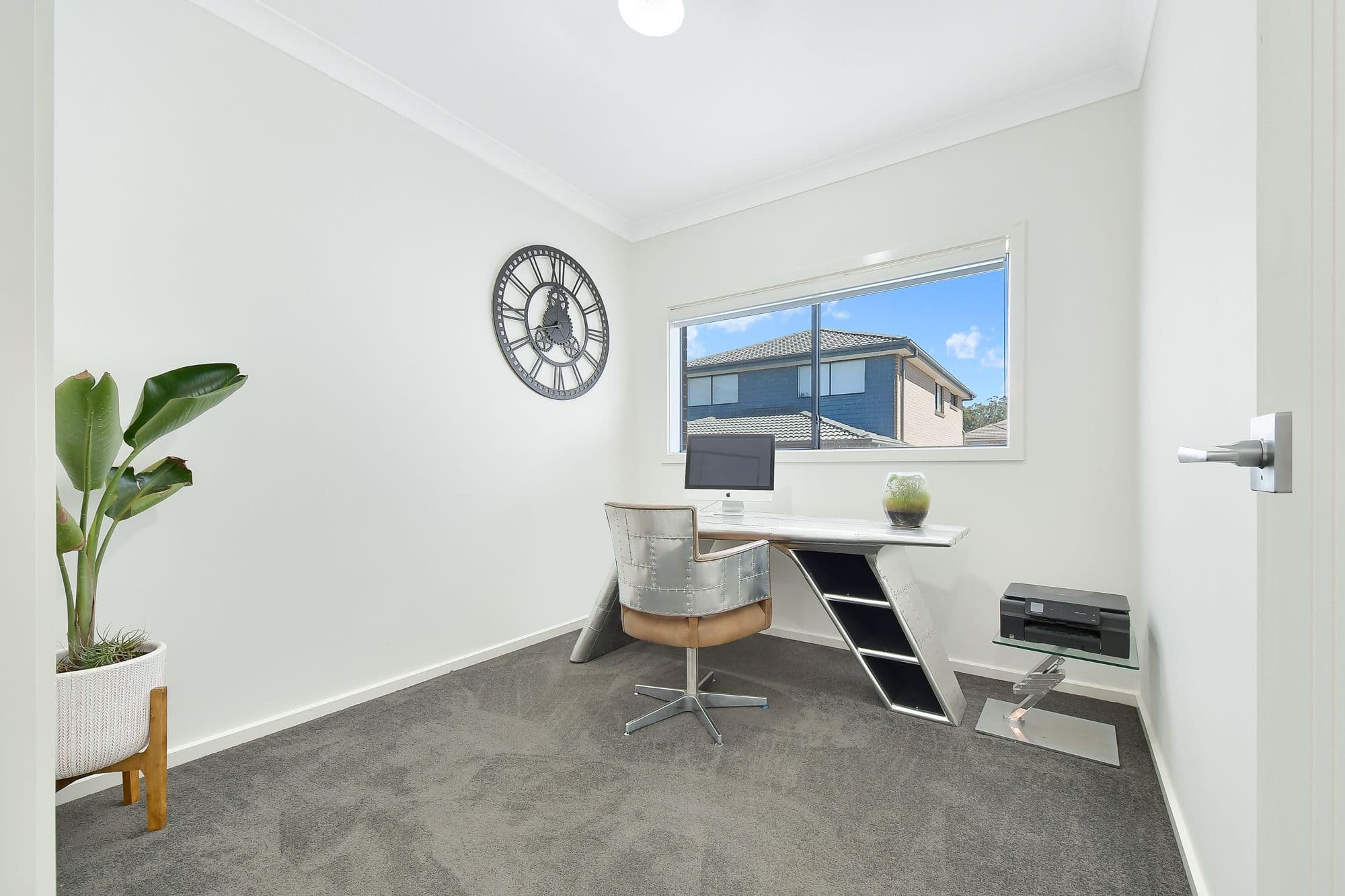 14 Nightshade Close, Denham Court - Thumbnail 6