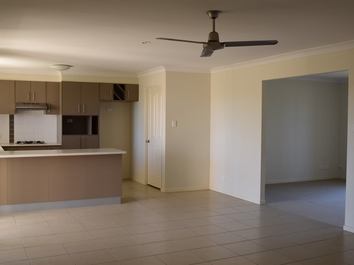 2 Peaceful Place, BRASSALL QLD 4305, Brassall - Thumbnail 5