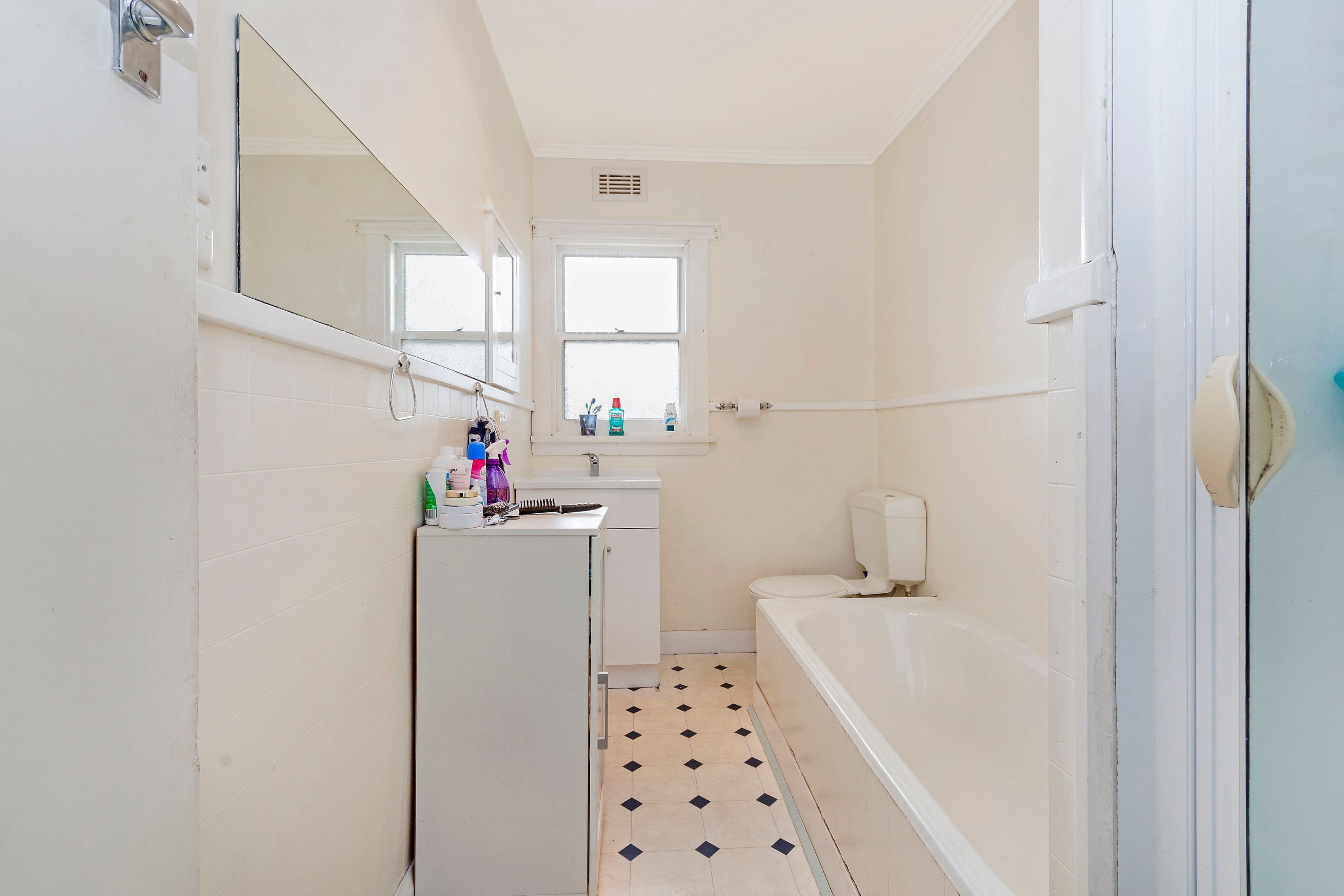 21 Grubb Street, Mowbray TAS 7248, Mowbray - Thumbnail 7