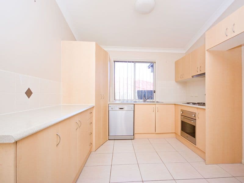 14 Edith Street, FOREST LAKE QLD 4078, Forest Lake - Thumbnail 3