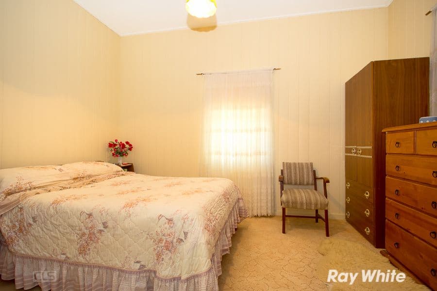 4 McDonald Street, BONGAREE QLD 4507, Bongaree - Thumbnail 8