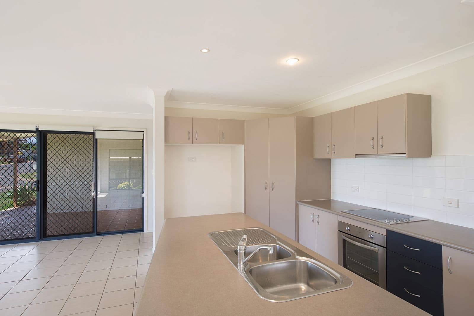 1 David Place, Manly West QLD 4179, Manly West - Thumbnail 3