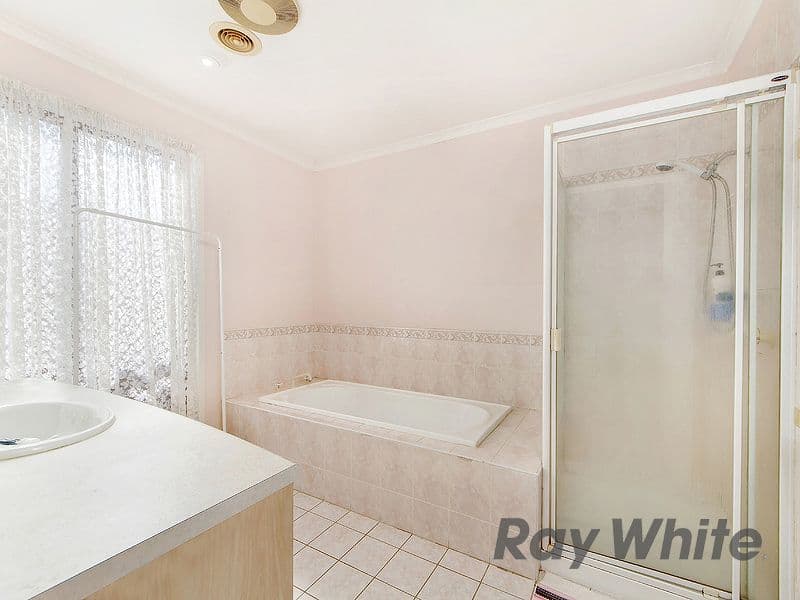11 Saltmarsh Place, Cairnlea VIC 3023, Cairnlea - Thumbnail 5