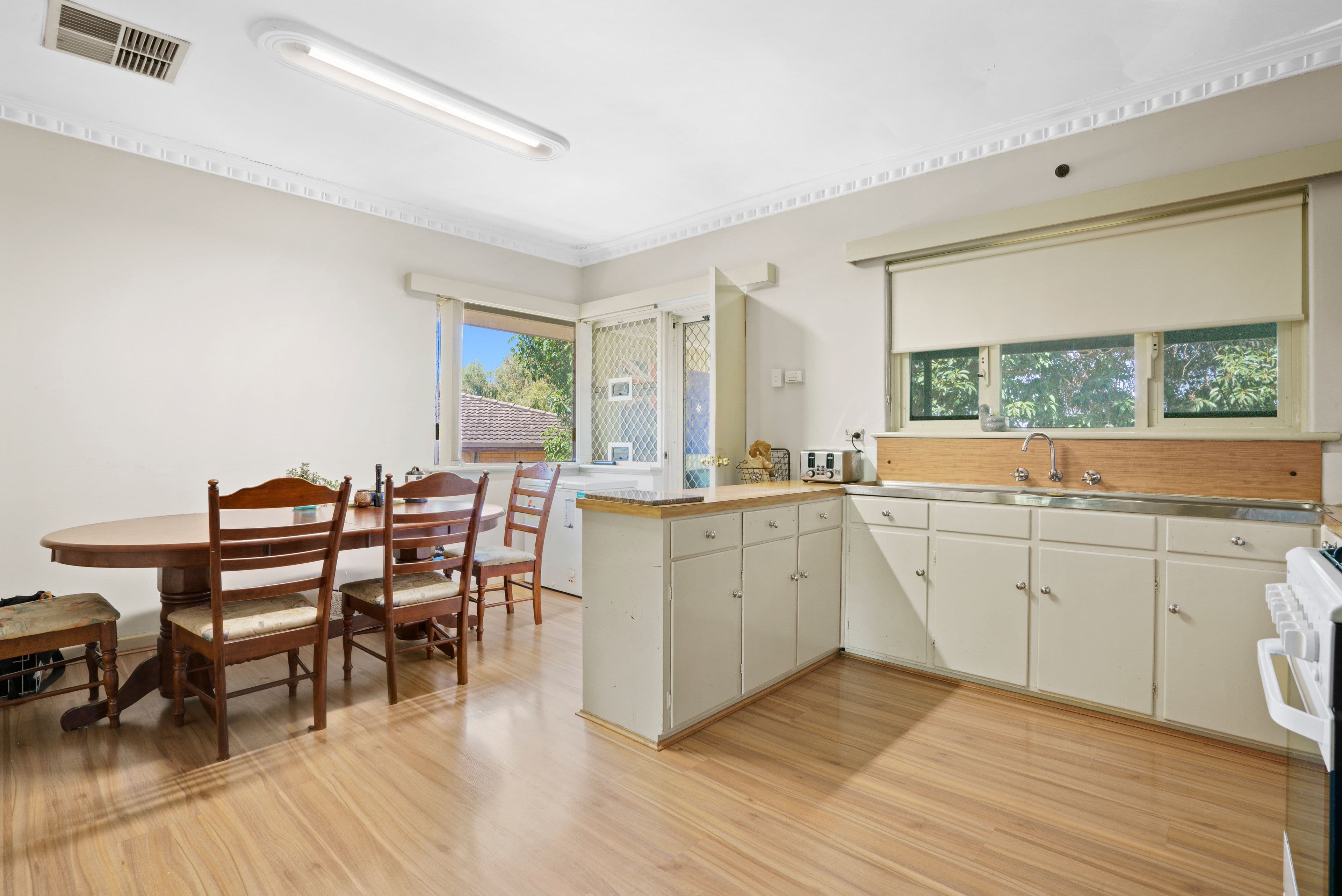 3209 Albany Highway, Armadale WA 6112, Armadale - Thumbnail 8