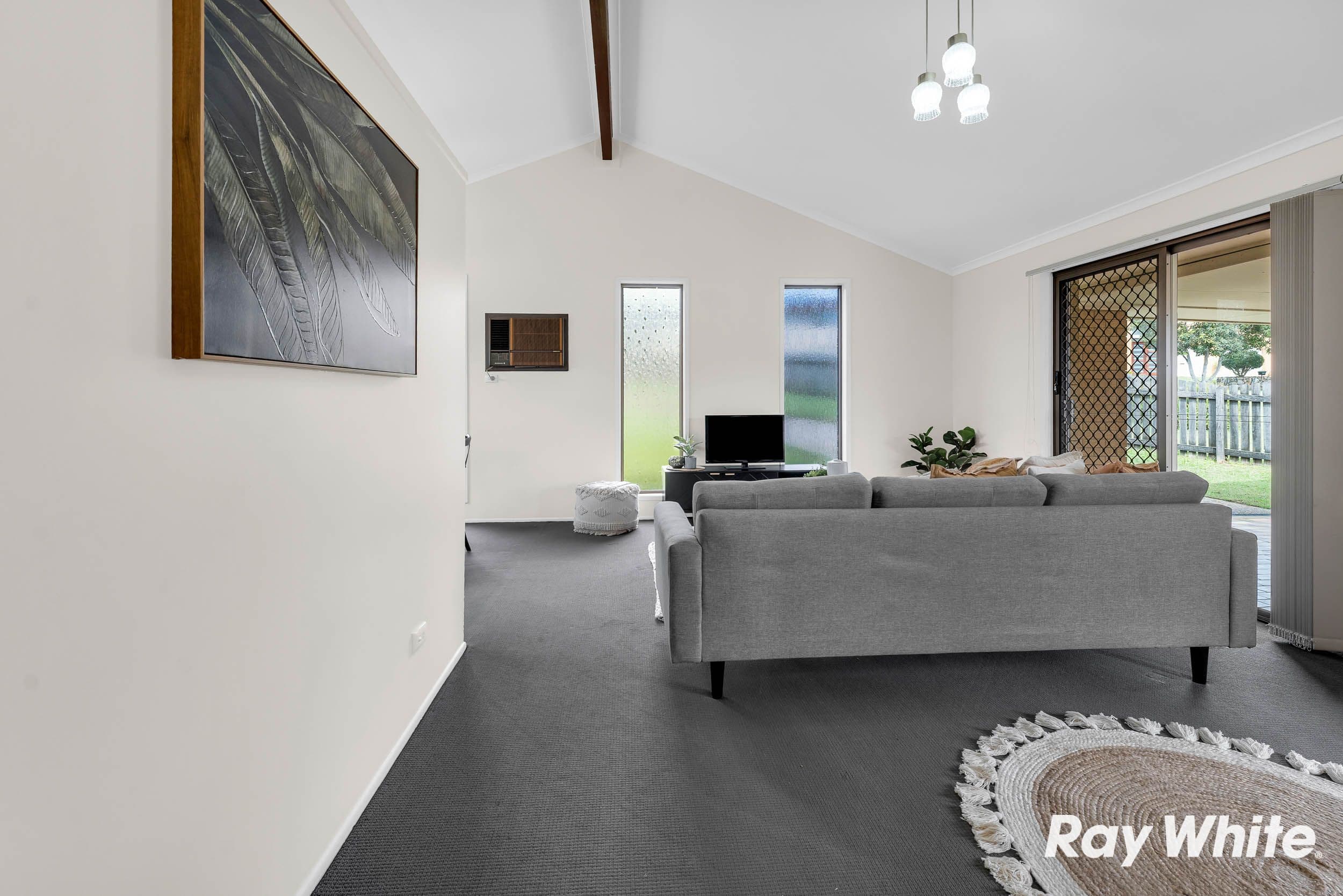 22 Frinton Street, Wishart QLD 4122, Wishart - Thumbnail 2