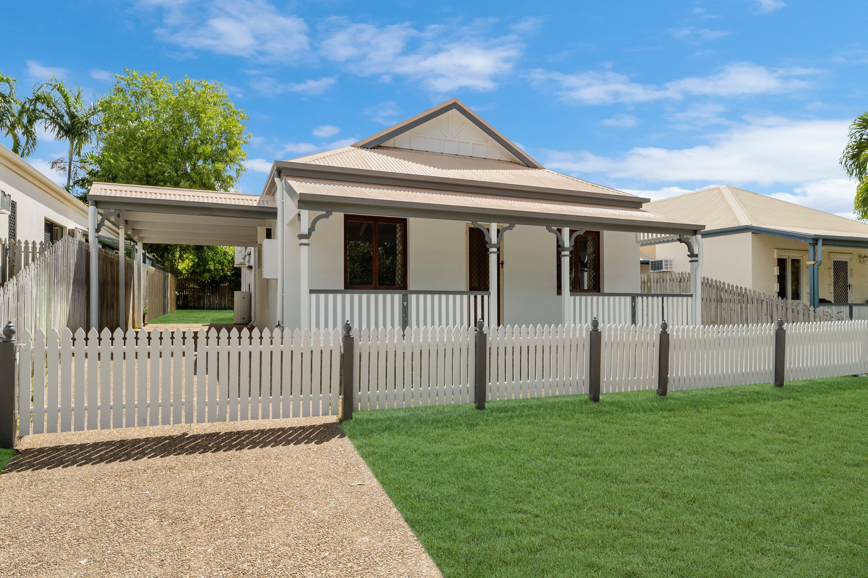13 Southern Cross Circuit, DOUGLAS QLD 4354, Douglas - Image 1