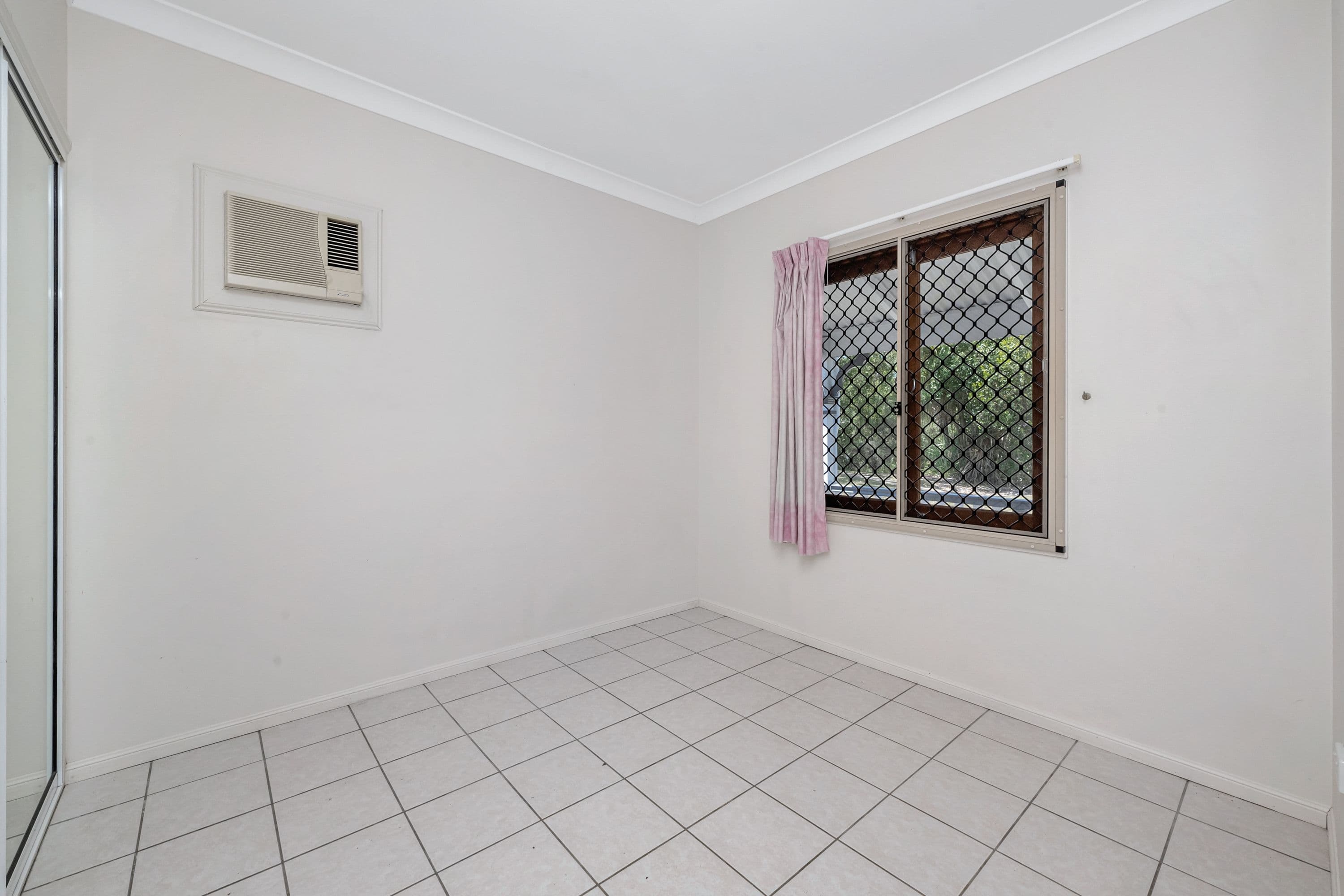 13 Southern Cross Circuit, DOUGLAS QLD 4354, Douglas - Thumbnail 7
