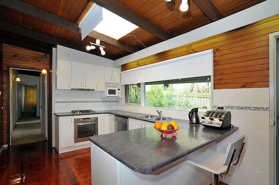 34 Carlinga Drive, VERMONT VIC 3133, Vermont - Thumbnail 3