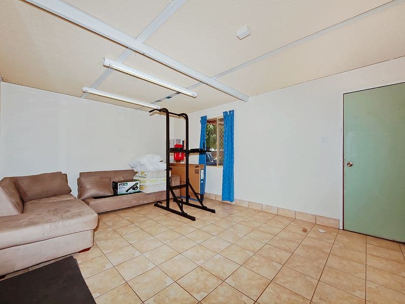 6 Wills Court, COOLOONGUP WA 6168, Cooloongup - Thumbnail 4