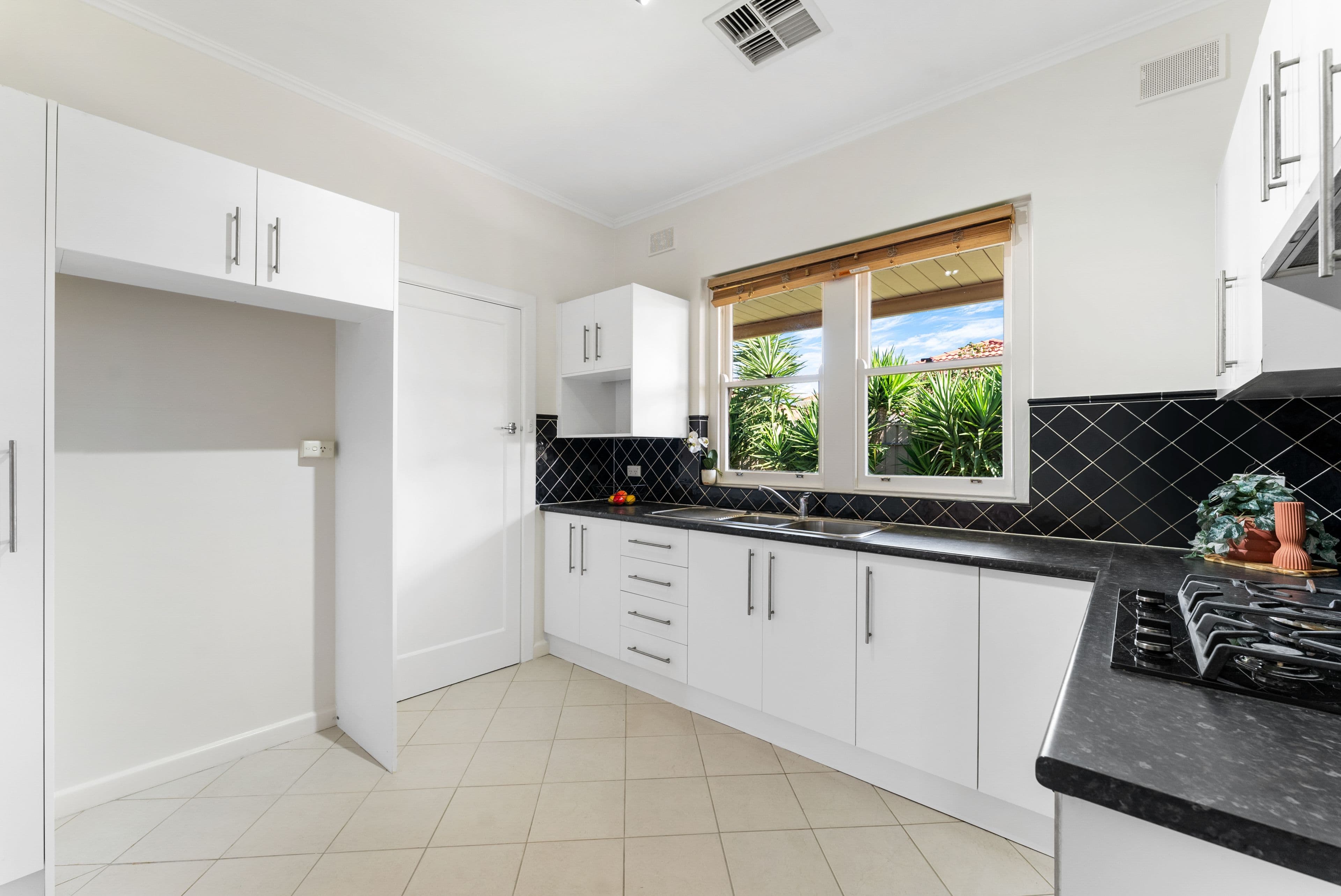 37 Balcombe Avenue, Findon SA 5023, Findon - Thumbnail 8