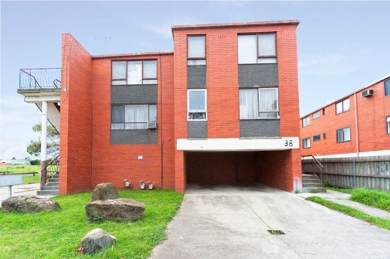 3/38 Hampton Parade, West Footscray - Thumbnail 2