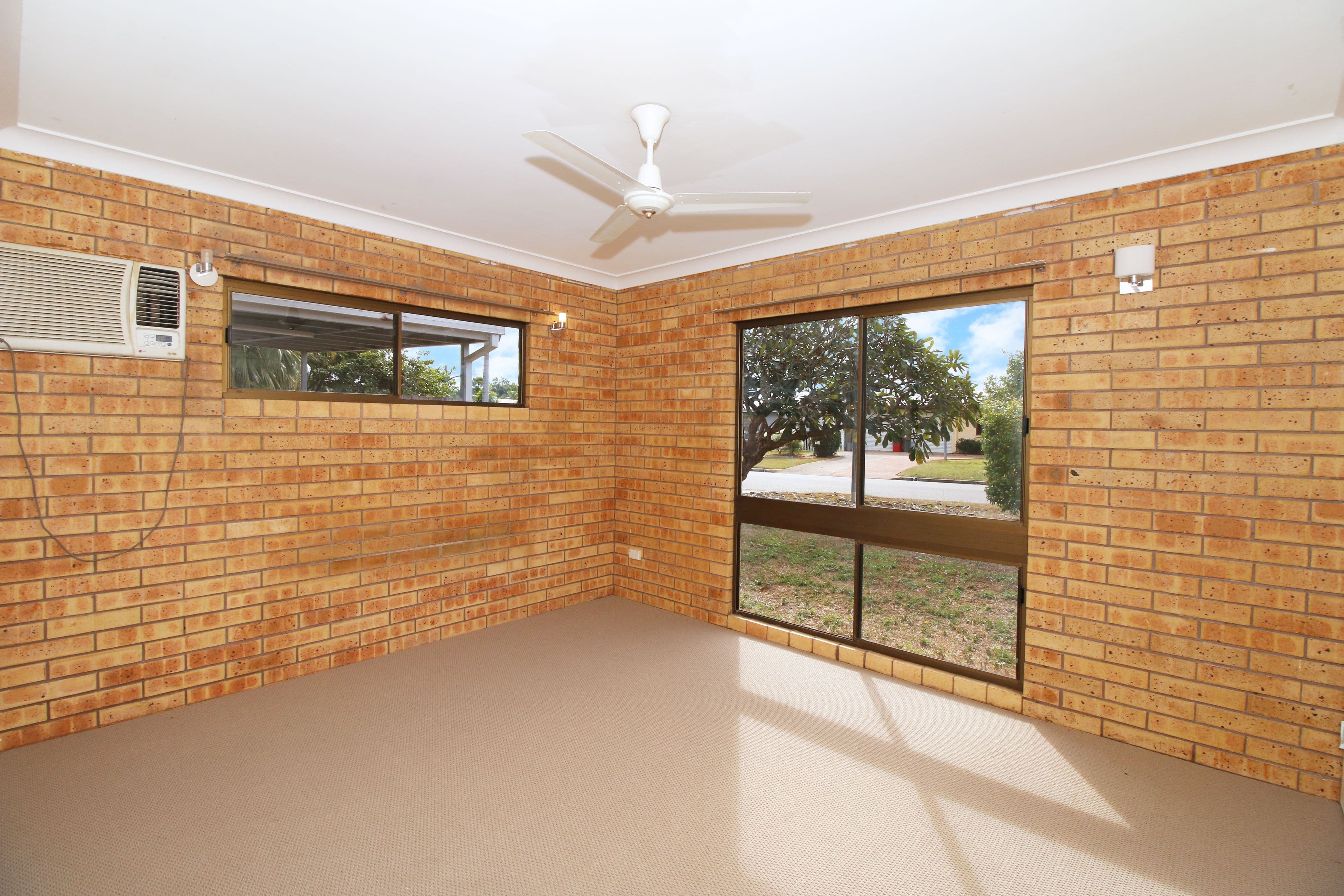 10 Cobham Crescent, Kirwan QLD 4817, Kirwan - Thumbnail 4