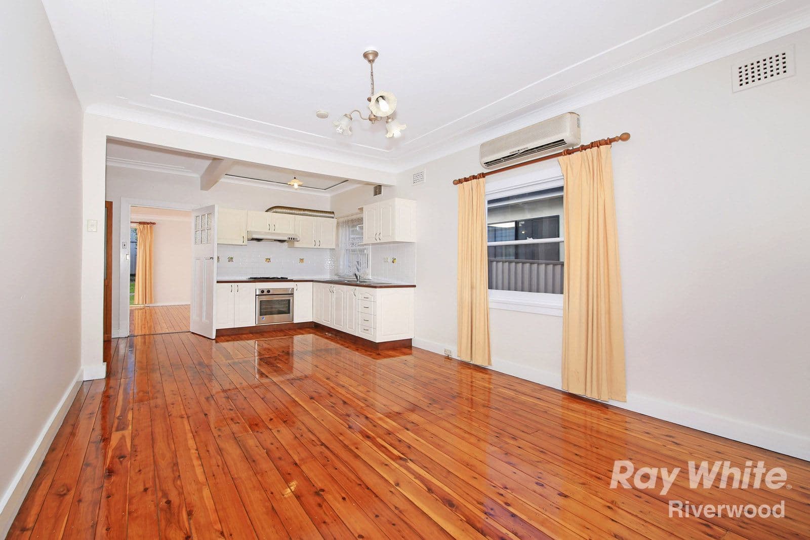 15 Parkland Avenue, Punchbowl NSW 2196, Punchbowl - Thumbnail 6