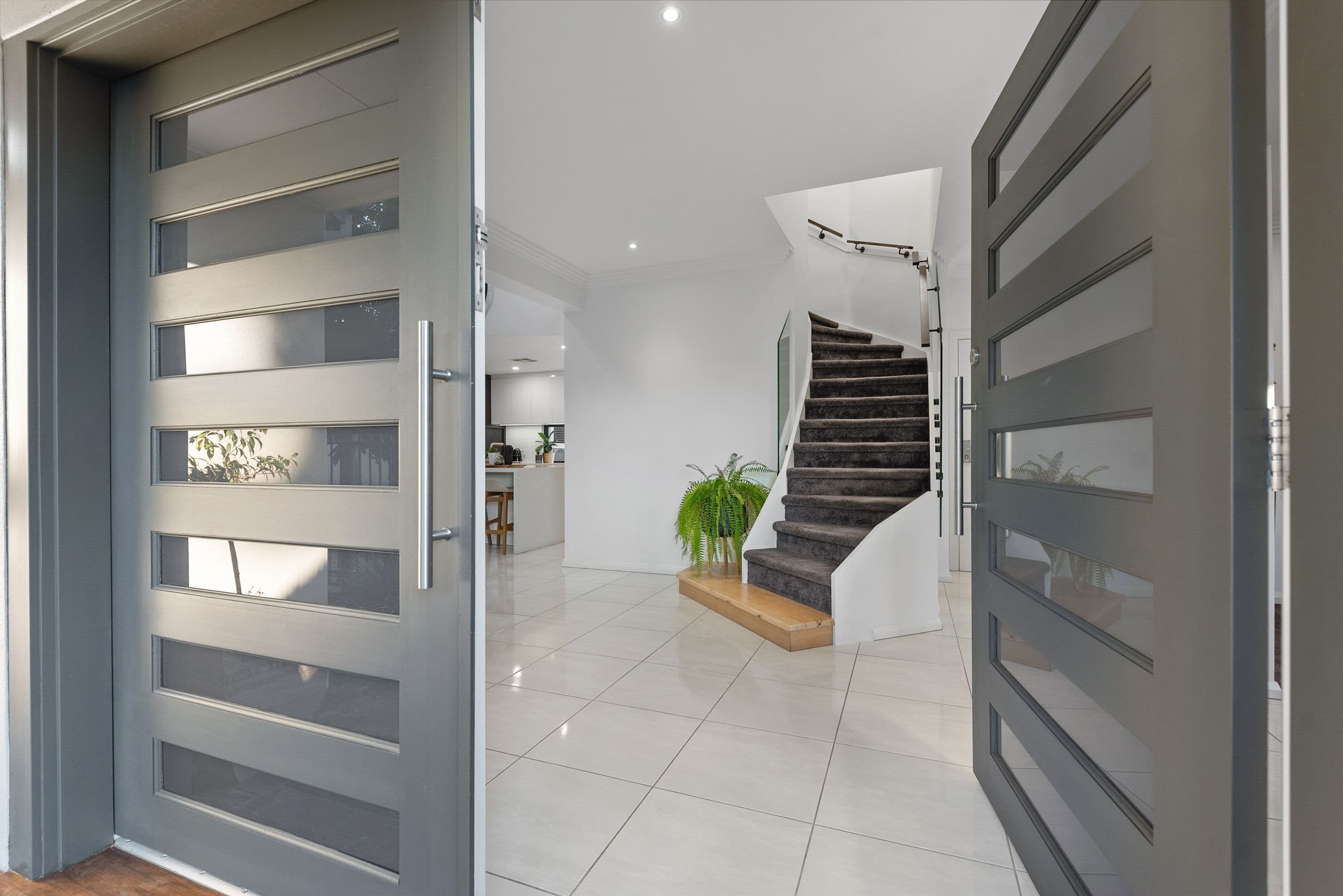 4 Windermere Crescent, Mawson Lakes SA 5095, Mawson Lakes - Thumbnail 3