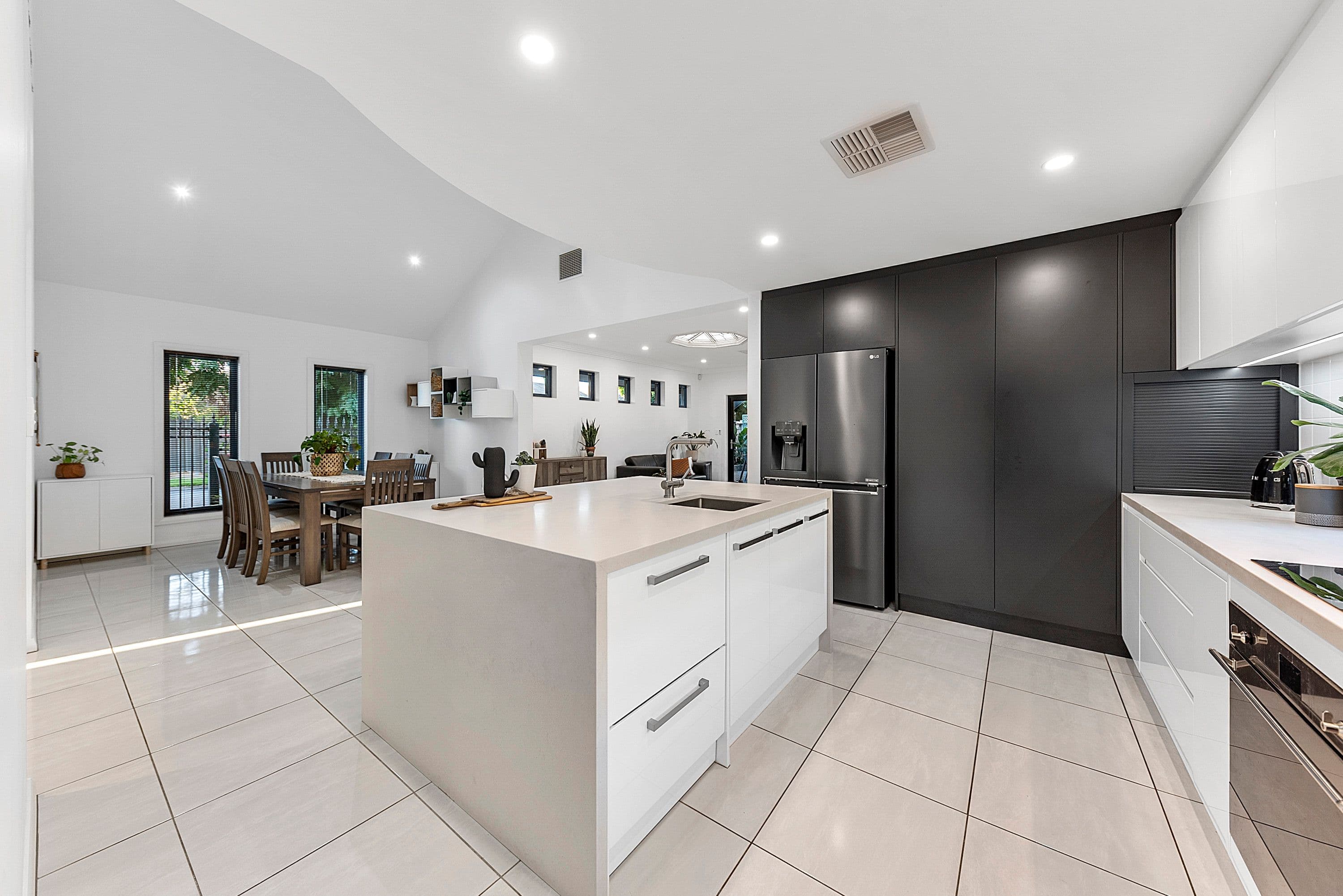 4 Windermere Crescent, Mawson Lakes SA 5095, Mawson Lakes - Thumbnail 6