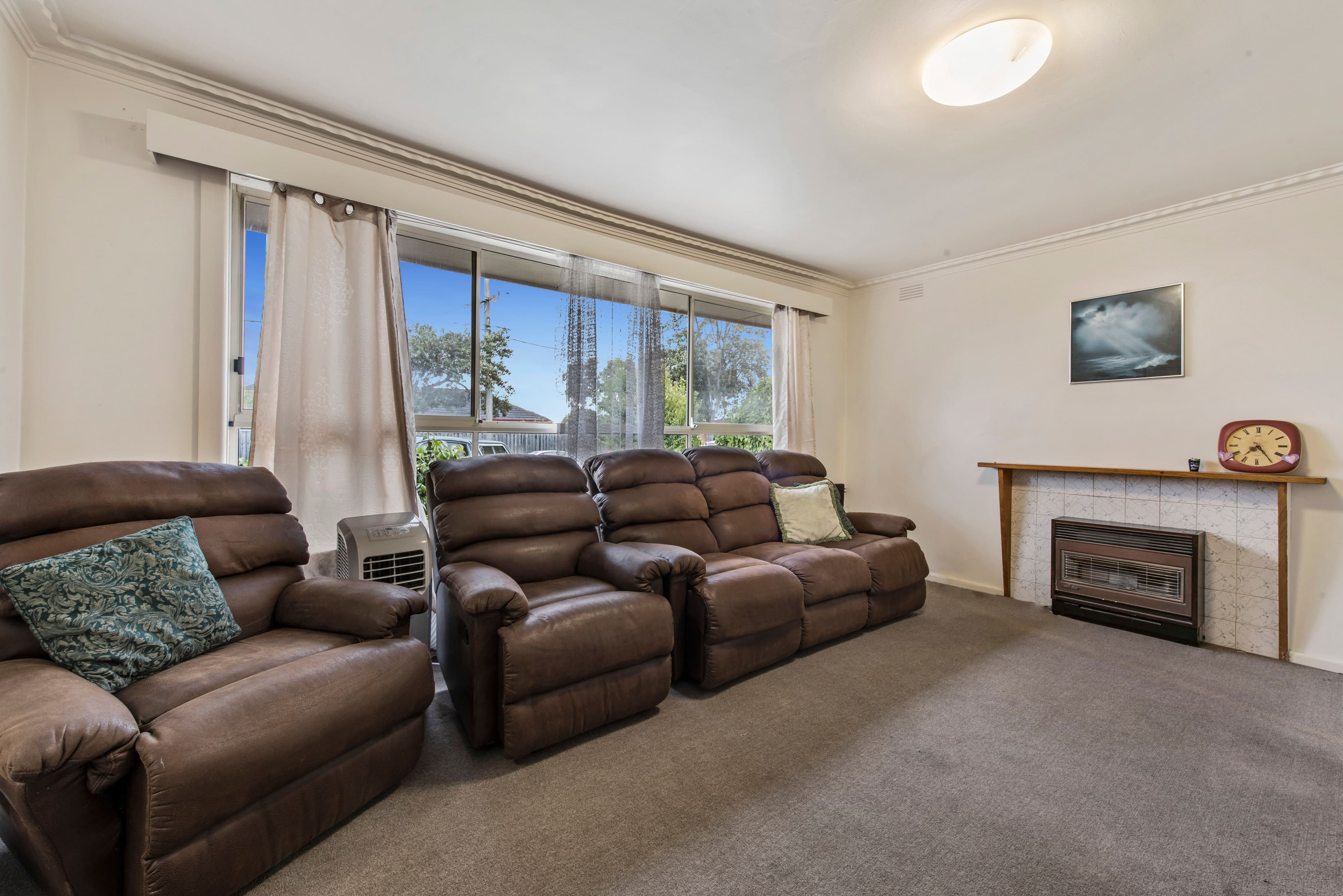 19 Edith Street, Noble Park VIC 3174, Noble Park - Thumbnail 2