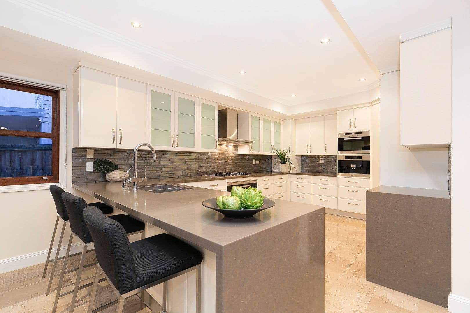 9 Leathers Court, Altona Meadows - Thumbnail 5