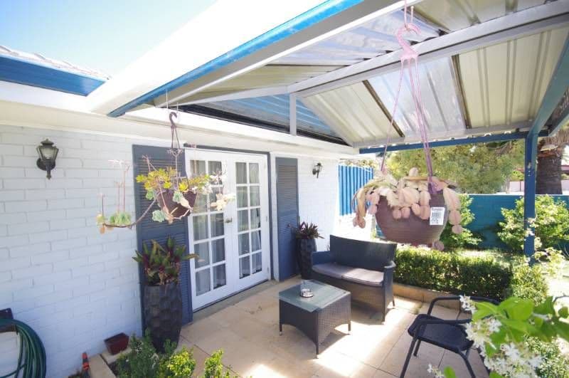 33 Pannell Way, GIRRAWHEEN WA 6064, Girrawheen - Thumbnail 2