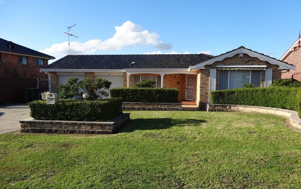 29 Flinders Crescent, Hinchinbrook NSW 2168, Hinchinbrook - Image 1