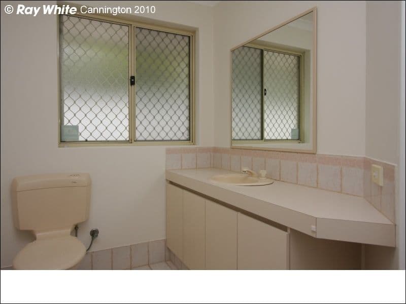 1 Gochean Avenue, BENTLEY WA 6102, Bentley - Thumbnail 3