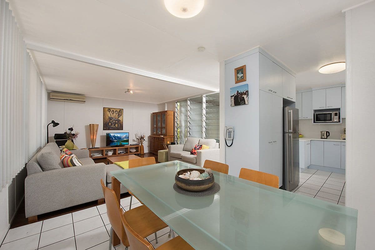 1 Carlton Avenue, Moffat Beach QLD 4551, Moffat Beach - Thumbnail 4