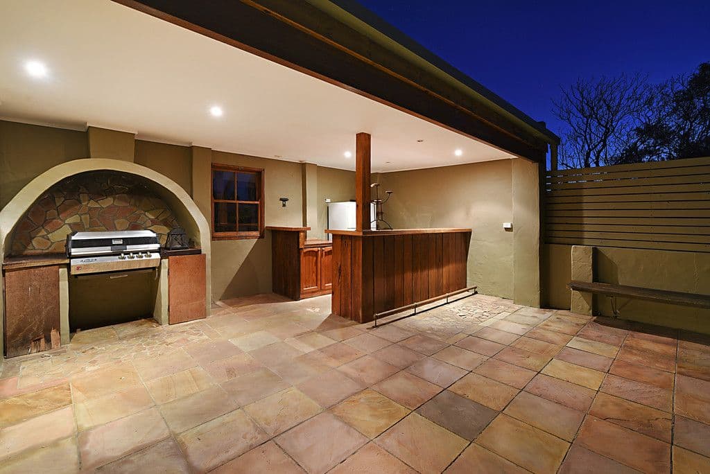 17 Dunbarton Avenue, Sorrento QLD 4217, Sorrento - Thumbnail 4
